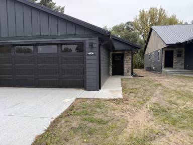 Main picture of 1124 Garfield Ave