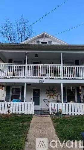 Main picture of 1210 Vermont Ave