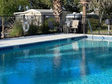 Main picture of 9014 Bolton Ave