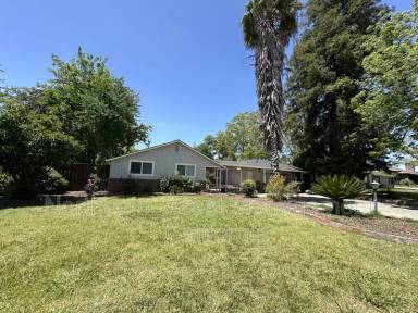 Main picture of 1733 Bonnie Way