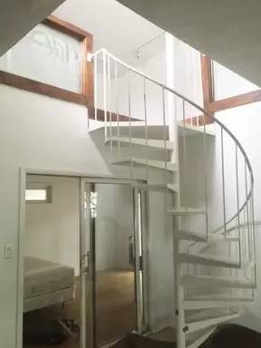 Main picture of 802 W Iowa St