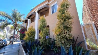 Main picture of 73 Alamitos Ave