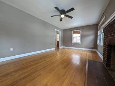 Main picture of 4615 Oakdale Dr