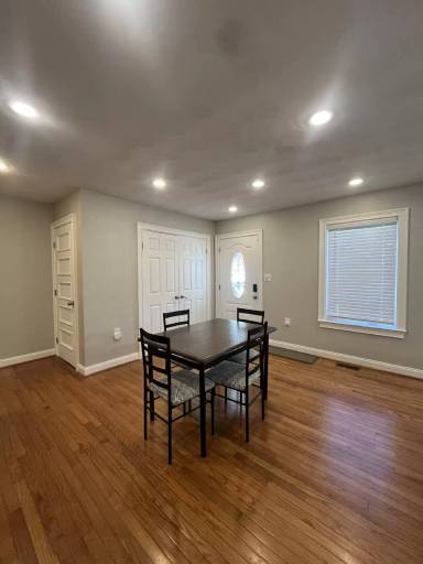 Main picture of 2627 McKann Ave