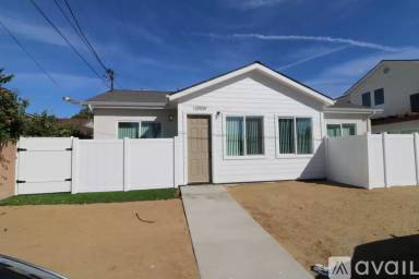 Main picture of 10909 Hatteras St