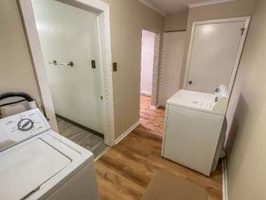 Main picture of 551 Chestnut St