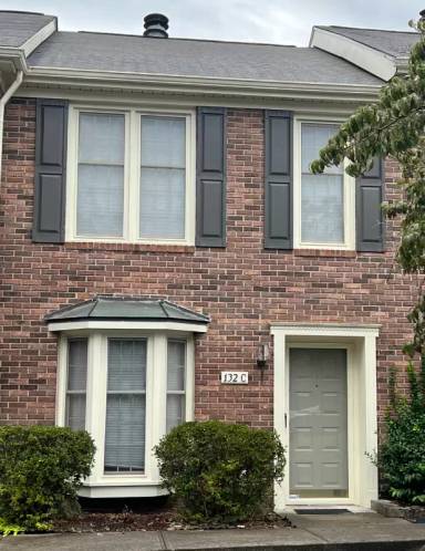 Main picture of 132 Durwood Rd