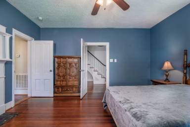 Main picture of 183 Clark St