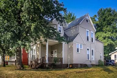 Main picture of 160 S Arlington St