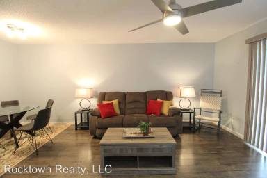 Main picture of Hunters Ridge Condominiums