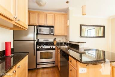 Main picture of 560 W Deming Pl