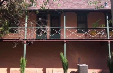 Main picture of 3007 Fruth St