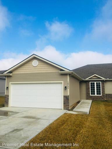 Main picture of 4625 Appleton Ave