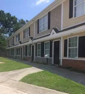 Main picture of 418 Park Ave