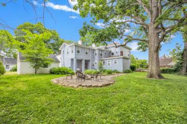 Main picture of 5618 Whitney Pl