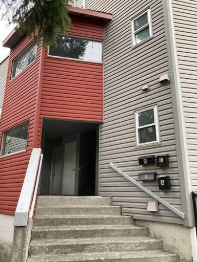 Main picture of 6523 5th Ave NE