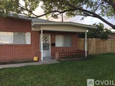 Main picture of 307 N 38 1/2 St