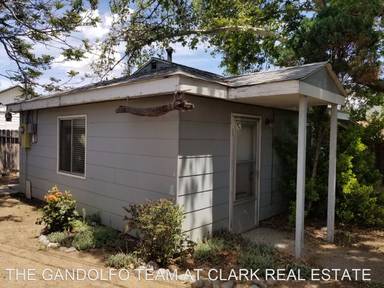 Main picture of 475 Poplar St