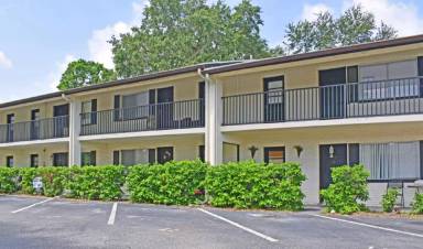 Main picture of 2 N Fernwood Ave