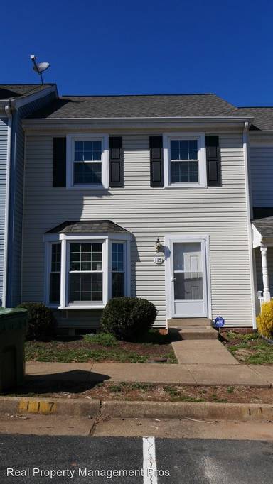 Main picture of 111 Madison Ct