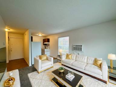 Main picture of 2014 3rd Ave S