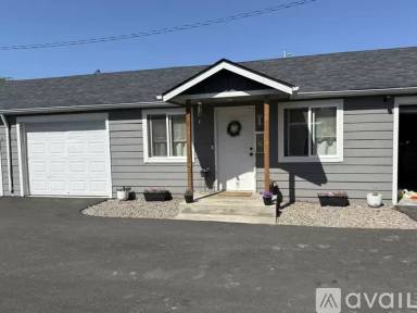 Main picture of 4305 Claxter Ct NE