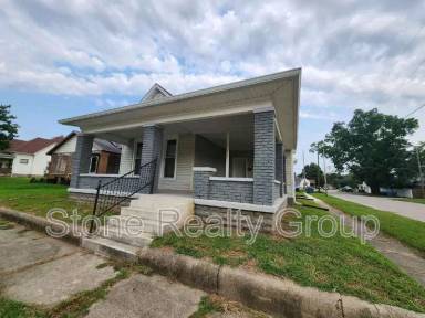 Main picture of 1040 7th Ave