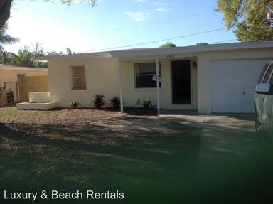 Main picture of 6012 67th Ave N