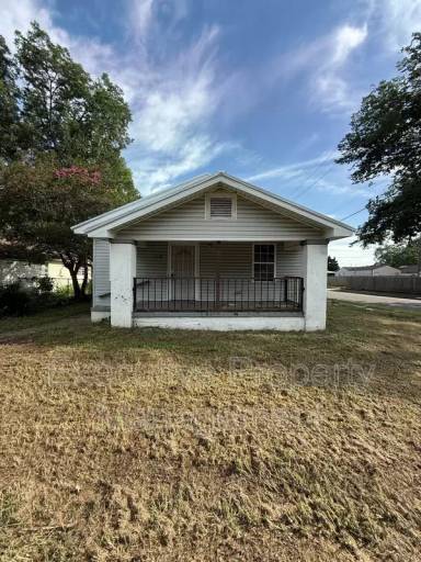 Main picture of 4616 12th Ave N