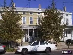 Main picture of 862 Roebling Ave