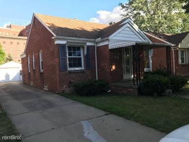 Main picture of 1421 Venice St