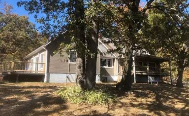 Main picture of 10042 Hoot Owl Rd