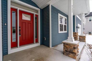 Main picture of 525 Dragon Willow Ln