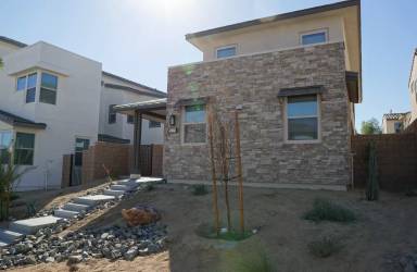 Main picture of 74371 Nichols Dr