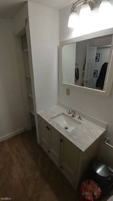 Main picture of 145 Endicott St