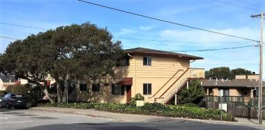 Main picture of 700 Laine St