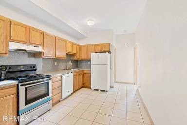 Main picture of 1621 W Diamond St
