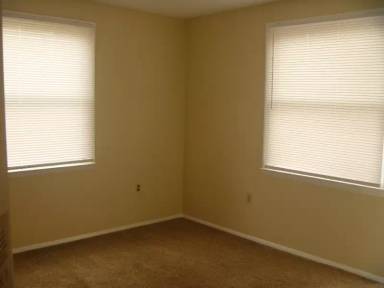 Main picture of 14 Davis Ct