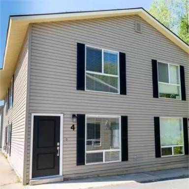 Main picture of 1035 N 200 W