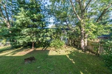 Main picture of 1305 S Lincoln St