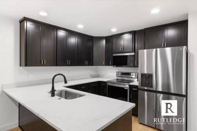 Main picture of 565 G St