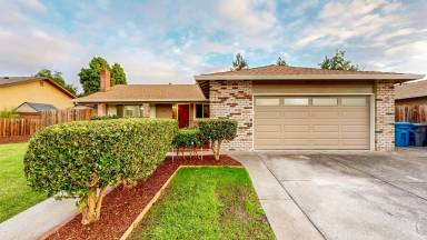 Main picture of 2346 Fairbanks Dr