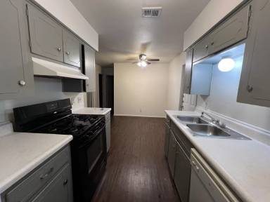 Main picture of 1405 Valleyridge Dr