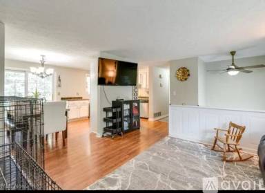Main picture of 88 Oakhurst Dr