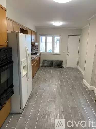 Main picture of 127 Snyder Ave