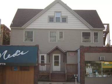 Main picture of 719 W. Cross