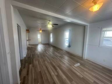 Main picture of 735 M St