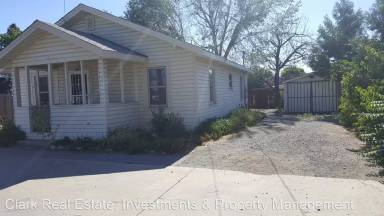 Main picture of 843 Sullivan Ln