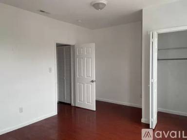 Main picture of 20 N 51st St