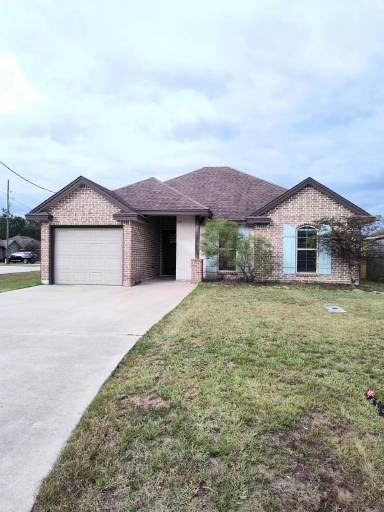 Main picture of 5105 Briarwood Dr